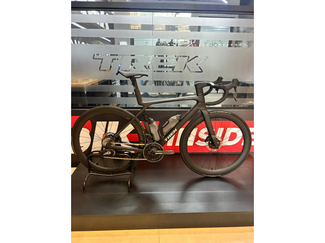 Bicicleta Madone SLR 7 AXS 